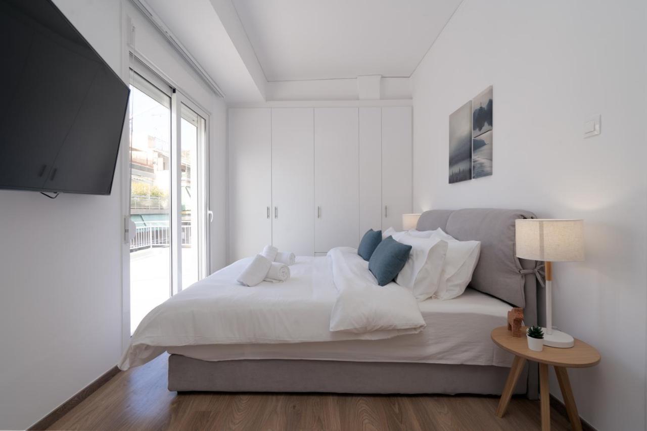 Athens Hideout Apt, Big Rooftop With City View Apartment ภายนอก รูปภาพ